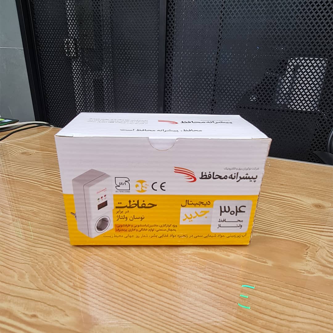 محافظ ولتاژ پیشرانه مدل آلبن 304 مناسب کولر گازی دارای نمایشگر دیجیتال