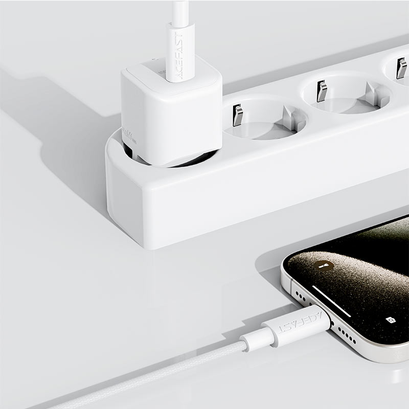 کابل شارژ 1.2 متری Type-C به Type-C ایس فست مدل Charging Data Cable C18-03 USB-C to USB-C 60W