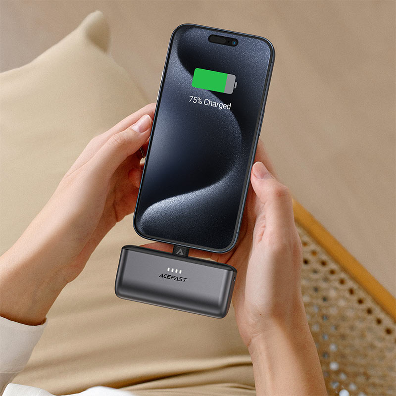 پاور بانک 20 وات 5000 ایس فست مدل Fast Charge Power Bank M9 PD20W 5000mAh