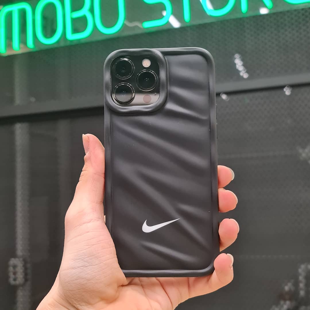 قاب سیلیکونی آیفون مدل نایک مناسب Iphone 14 ProMax , Iphone 13 , Iphone 13 ProMax , Iphone 12 ProMax