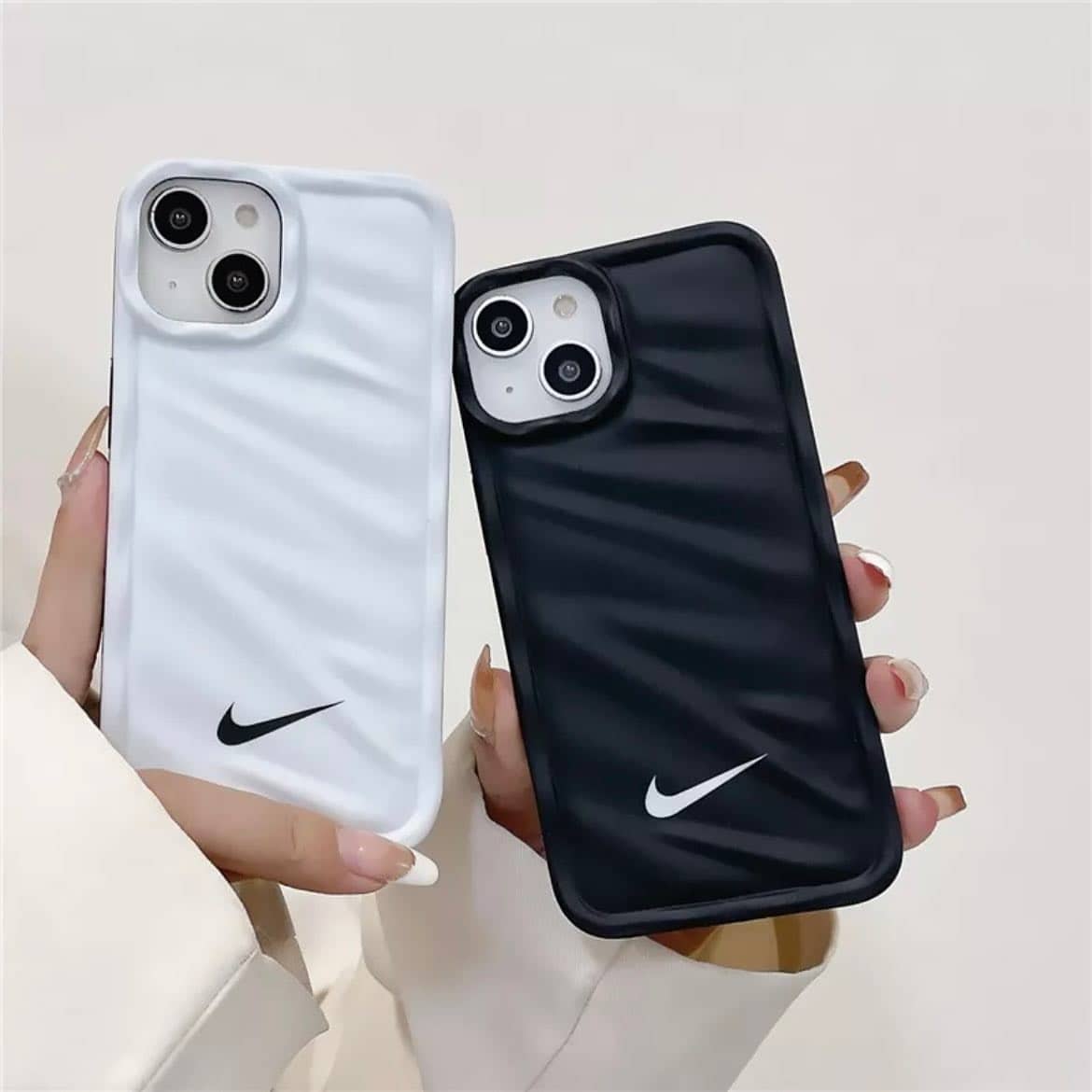 قاب سیلیکونی آیفون مدل نایک مناسب Iphone 14 ProMax , Iphone 13 , Iphone 13 ProMax , Iphone 12 ProMax