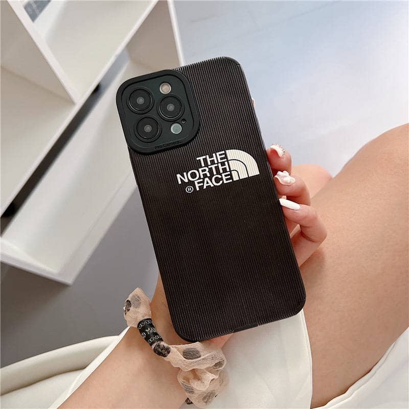 قاب کبریتی آیفون سبز مدل The North Face مناسب iphone 11 ' iphone 11 ProMax , iphone 12 , iphone 12 Pro , iphone 12 ProMax , iphone 13 , iphone 13 ProMax , iphone 14ProMax