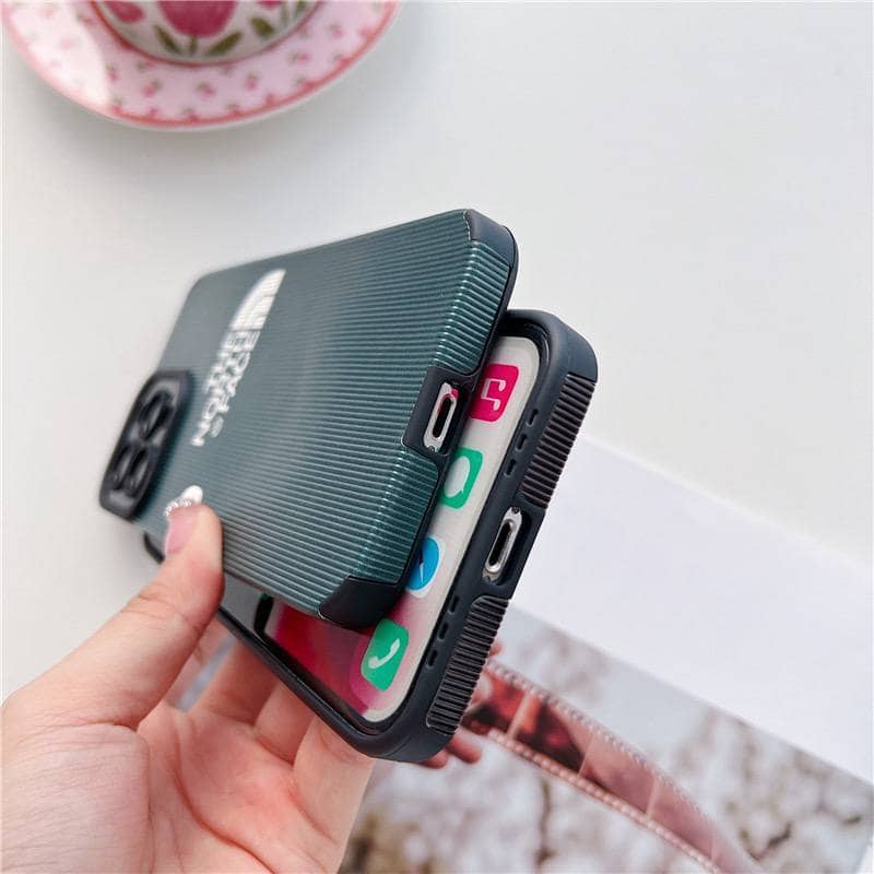 قاب کبریتی آیفون سبز مدل The North Face مناسب iphone 11 ' iphone 11 ProMax , iphone 12 , iphone 12 Pro , iphone 12 ProMax , iphone 13 , iphone 13 ProMax , iphone 14ProMax