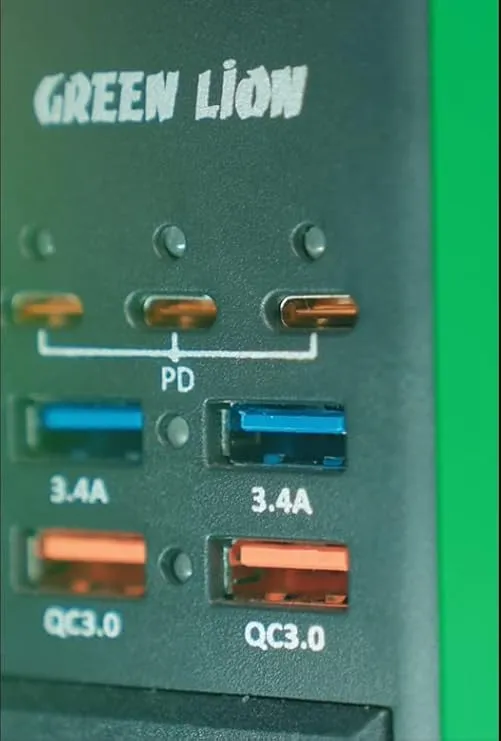 اینورتر ماشین به برق 220 گرین لاین مدل Green Lion Spark 300 Power Inverter GNSPI300WAT