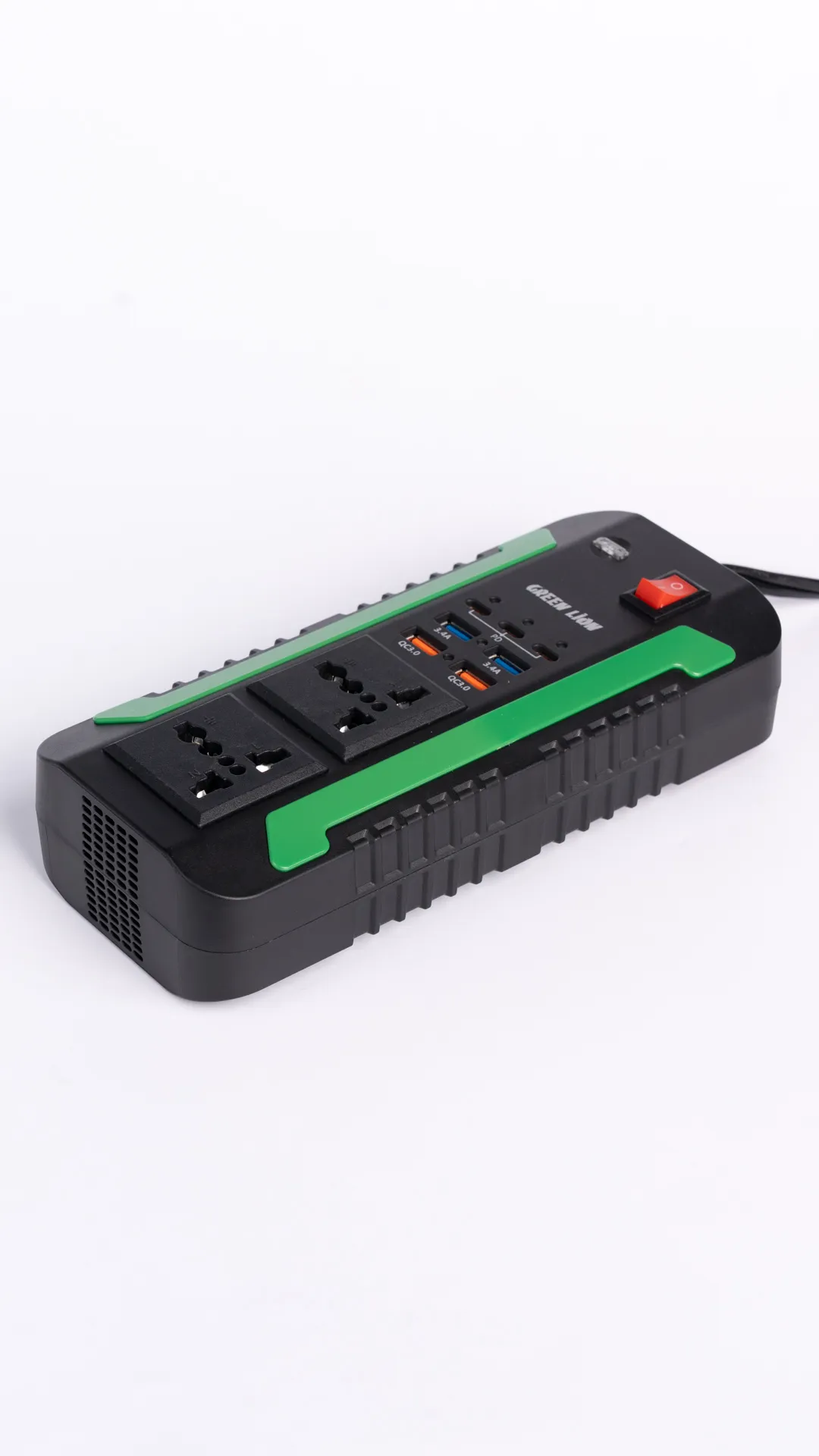 اینورتر ماشین به برق 220 گرین لاین مدل Green Lion Spark 300 Power Inverter GNSPI300WAT